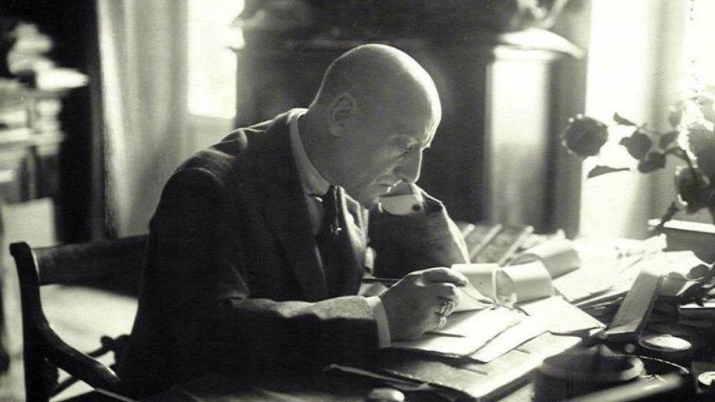 D'Annunzio escribió novela, poesía y teatro.