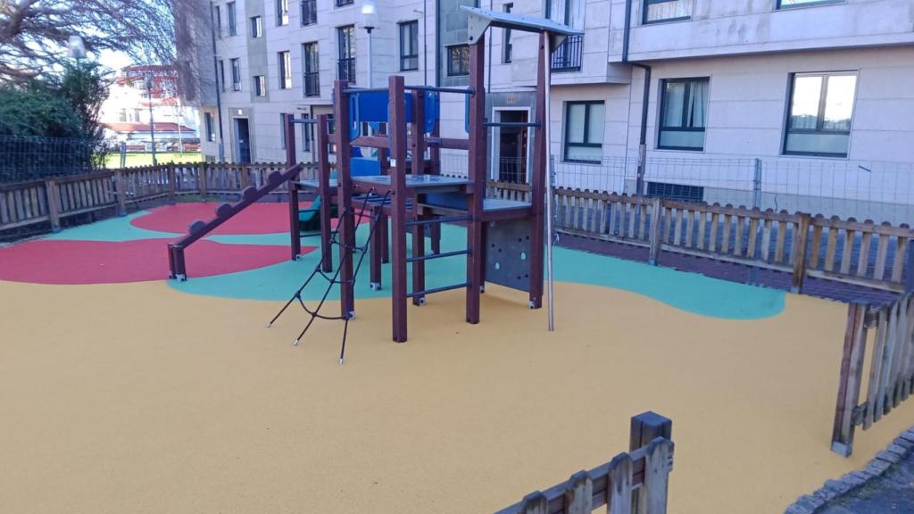 Ferrol empleará más de un millón de euros en mantenimiento de áreas infantiles de juegos