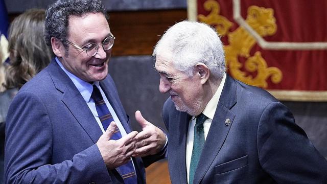El fiscal general, Álvaro García Ortiz, y el presidente del TC, Cándido Conde-Pumpido, en un acto en el Consejo General del Poder Judicial en diciembre de 2023./