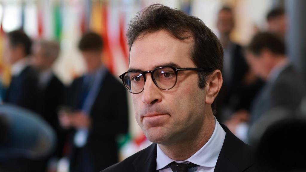 El ministro de Economía, Carlos Cuerpo, este lunes en la reunión de ministros de la UE en Luxemburgo.