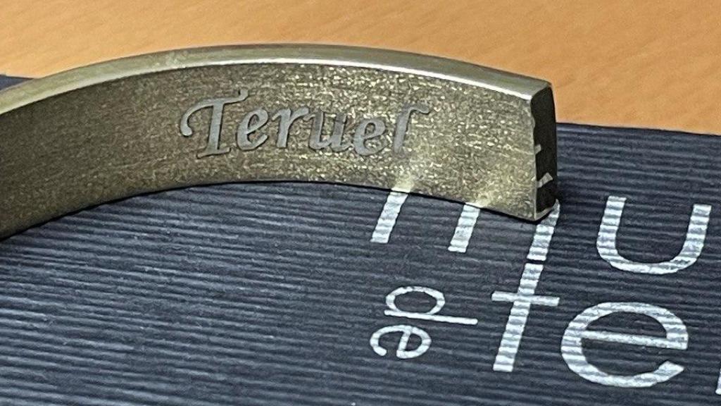 Regalo del Museo de Teruel a Johnny Depp