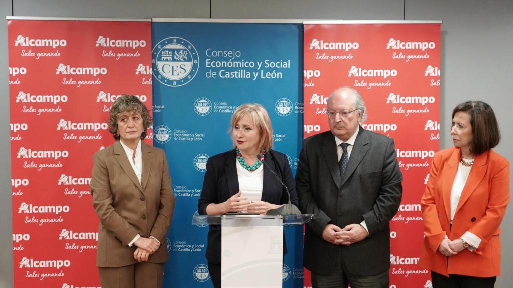 La consejera de Industria, Comercio y Empleo, Leticia García, clausura la jornada ‘Lucha contra el desperdicio alimentario y proveedores de productos con valor añadido: un compromiso compartido’