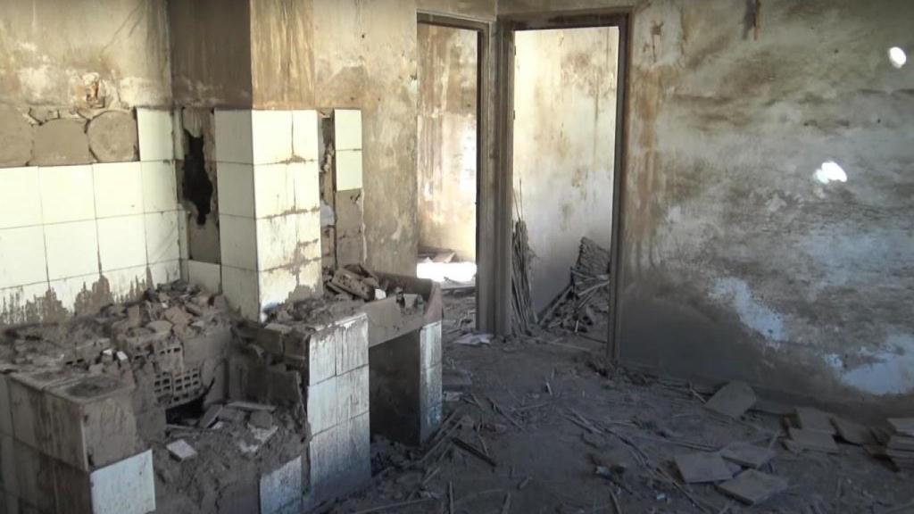 Escombros casas El Arteal