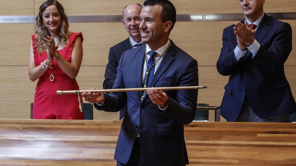 Vicente Mompó en su toma de posesión. Rober Solsona / EP