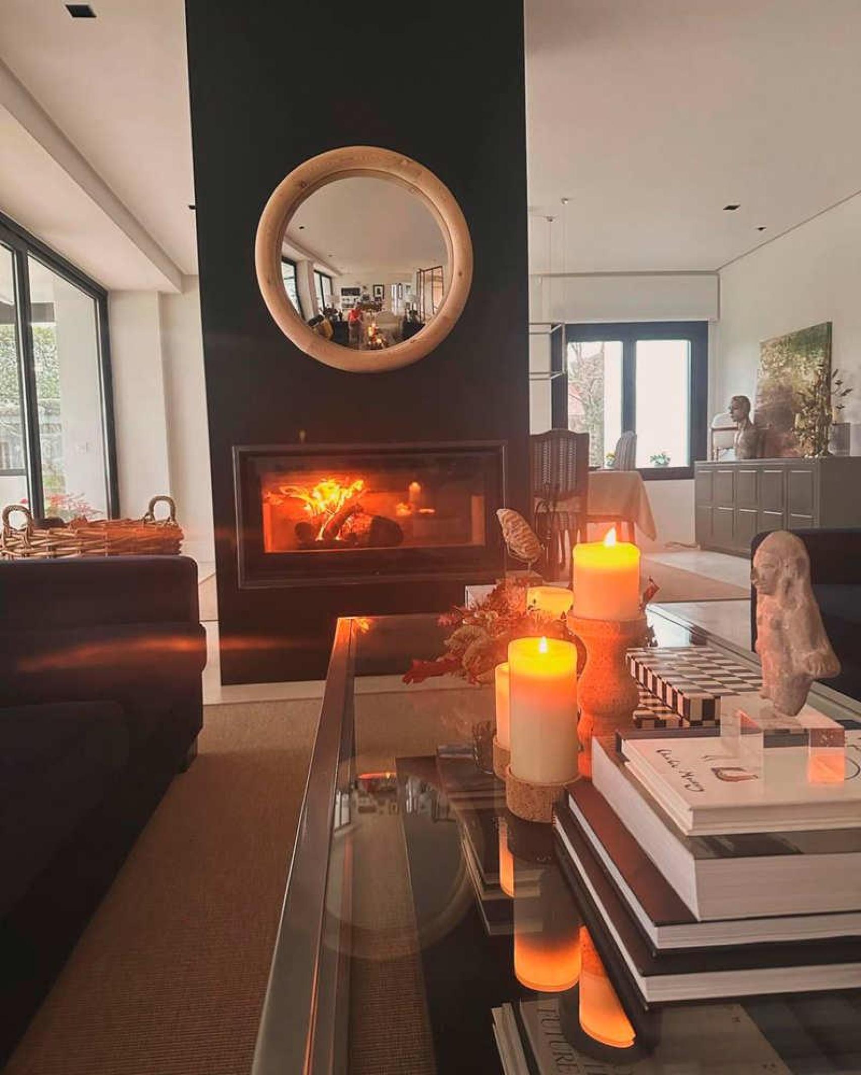 Zona del salón en la casa de Susana Griso.