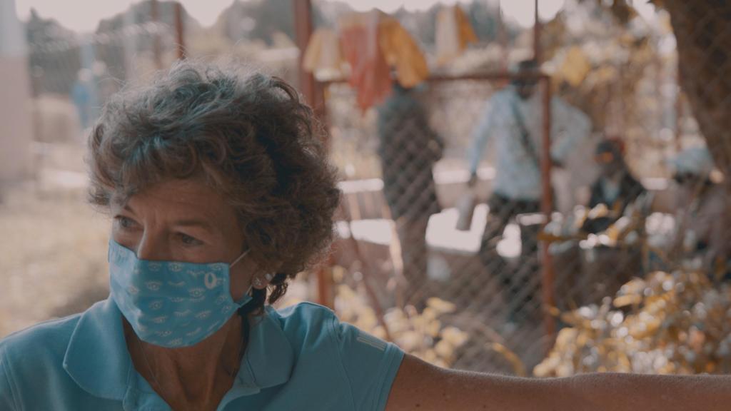 Escena del documental 'No más cataratas'.