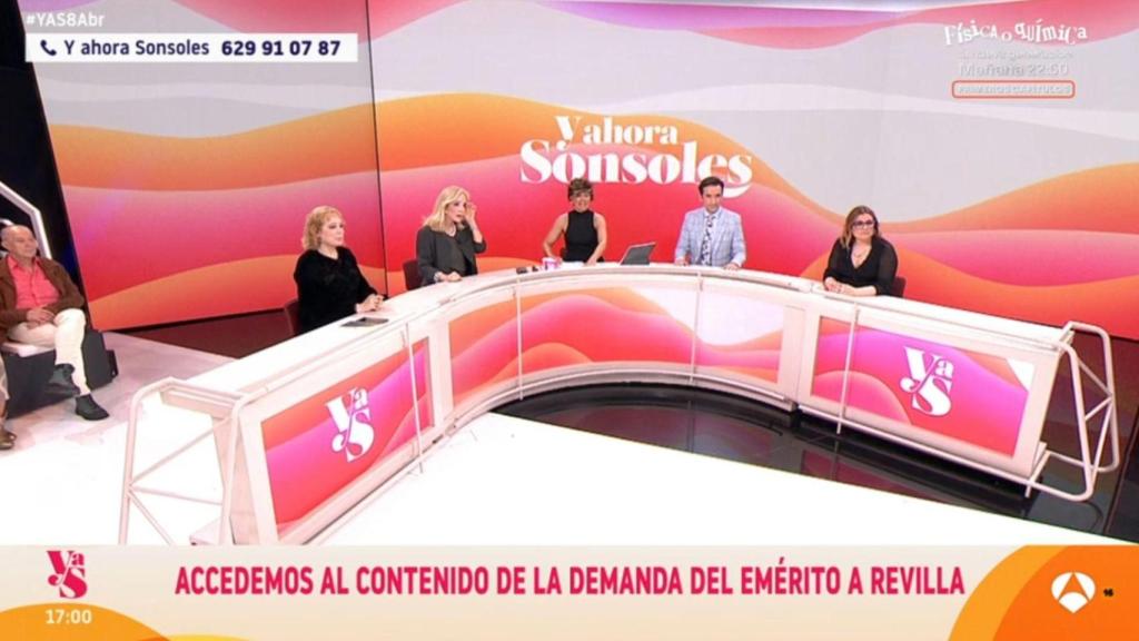 Sonsoles Ónega y colaboradores durante el programa de hoy.
