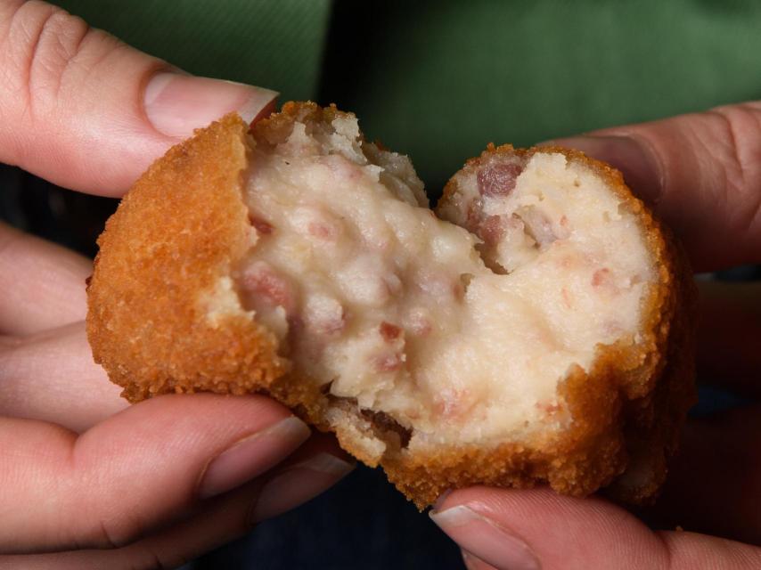 Croquetón de Bar Luis.