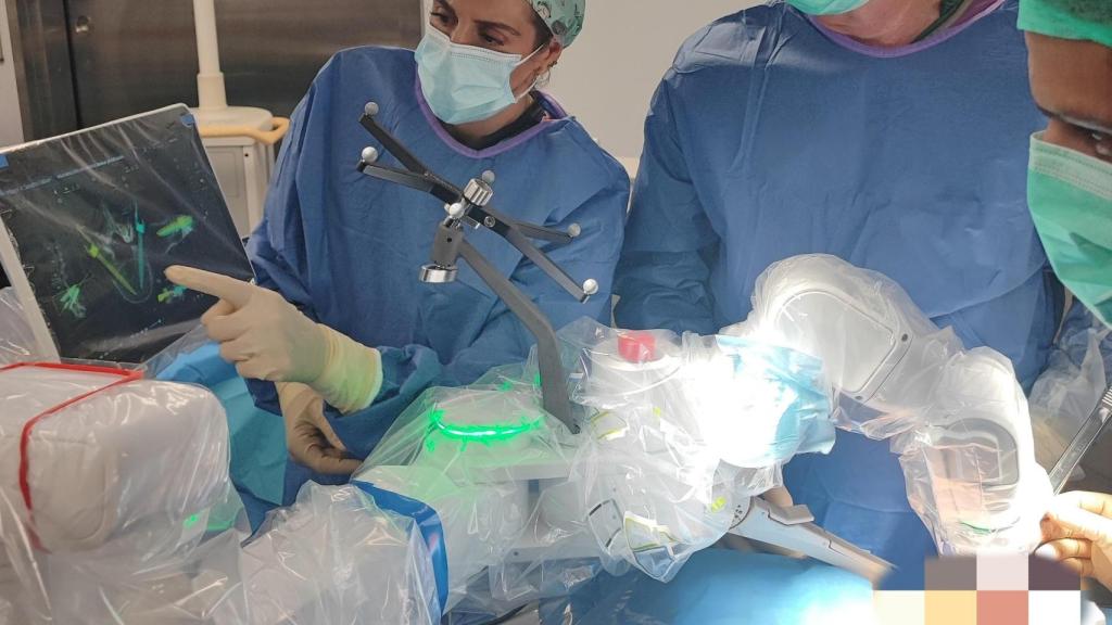 Una de las intervenciones en el quirófano.