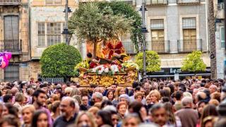 Una de las procesiones de la Semana Santa de Crevillente.