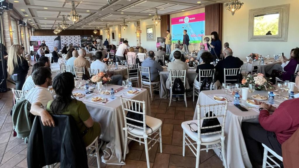 El público asistente a la cata.