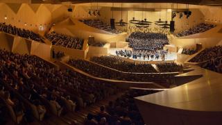 El interior del Auditorio de Zaragoza Princesa Leonor, que celebra su 30 aniversario.