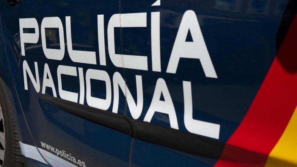 Un vehículo de la Policía Nacional