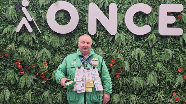 José Luis Hernández Jiménez, el repartidor de la ONCE que ha repartido el premio