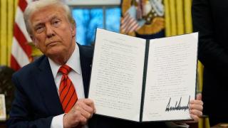 Donald Trump amenaza con subir los aranceles al sector del vino europeo