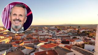 El pueblo a una hora de Madrid  donde Miguel Bosé