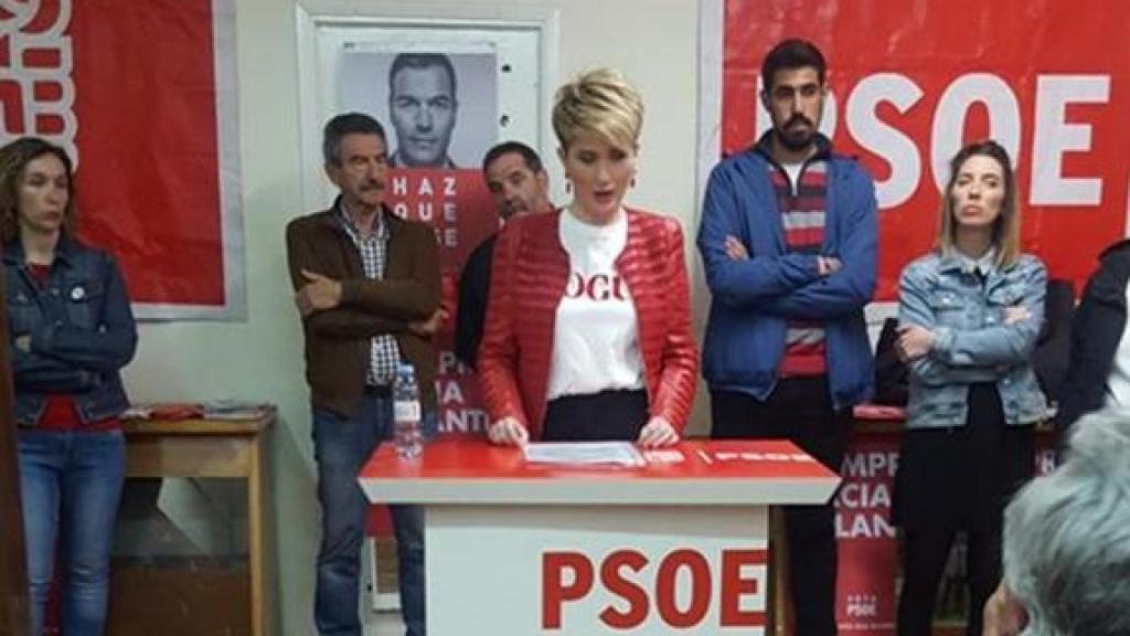 La socialista burgalesa Eva Ceballos en un acto del partido