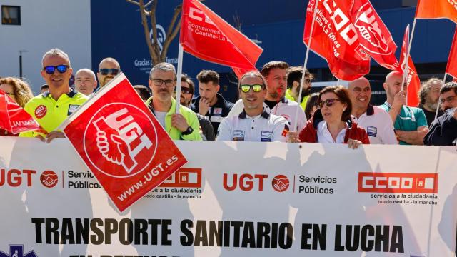 Concentración en el Hospital de Toledo. Foto: Javier Longobardo.