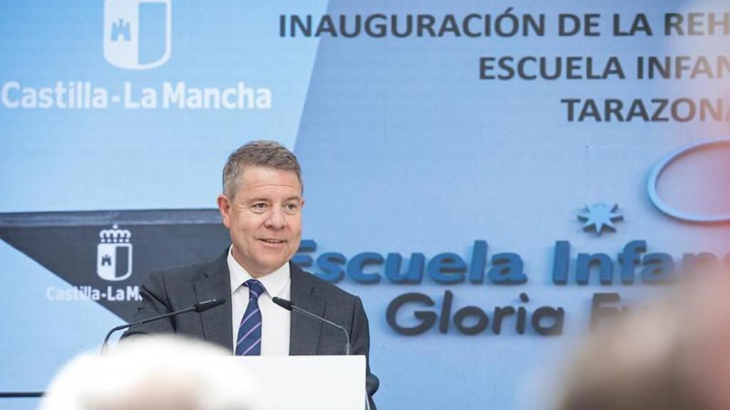 El presidente de Castilla-La Mancha, Emiliano García-Page, inaugura la ampliación de la Escuela Infantil ‘Gloria Fuertes’ de Tarazona de La Mancha (Albacete).