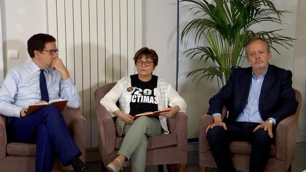 Óscar López junto a Alberto Reyero durante el acto de este miércoles en el Ateneo.