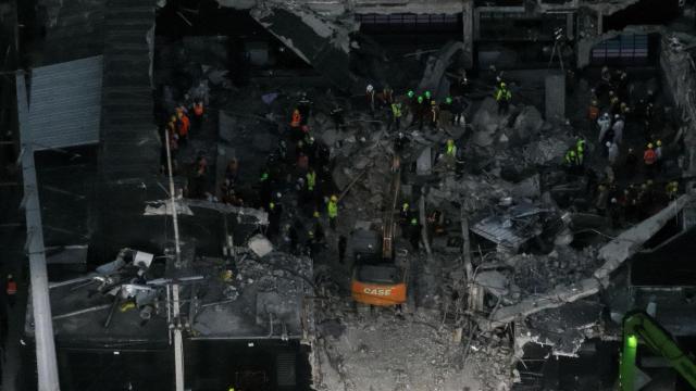 Imagen de cómo quedó la discoteca Jet Set de Santo Domingo tras desplomarse el techo el pasado martes.