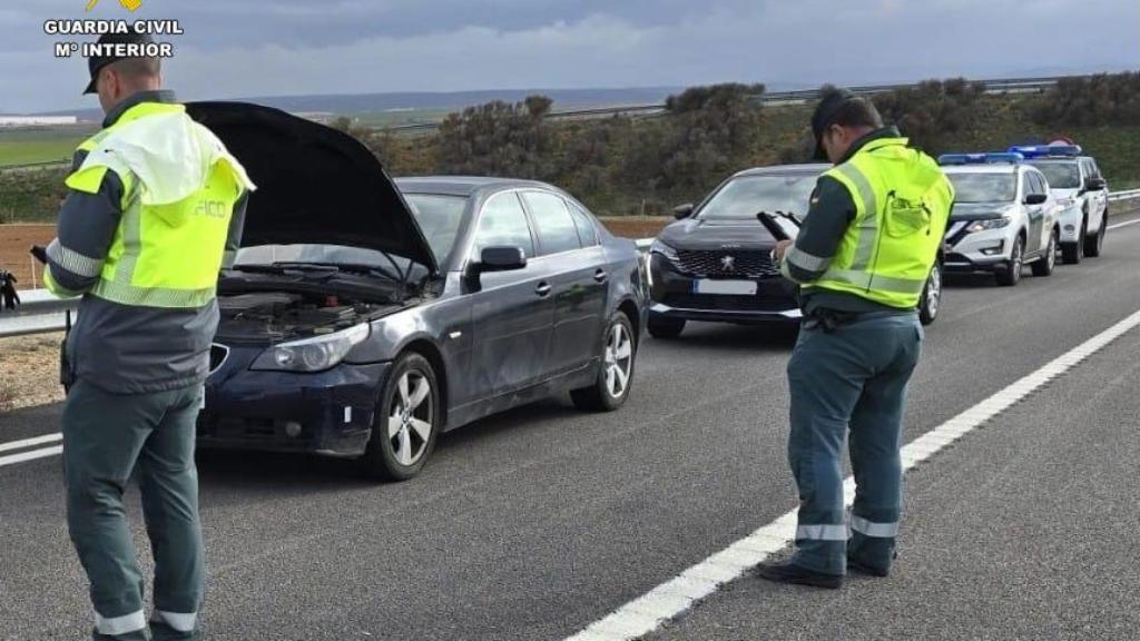 La Guardia Civil caza a un conductor kamikaze que circuló 3 kilómetros en sentido contrario por la A-23