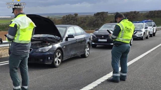 La Guardia Civil caza a un conductor kamikaze que circuló 3 kilómetros en sentido contrario por la A-23