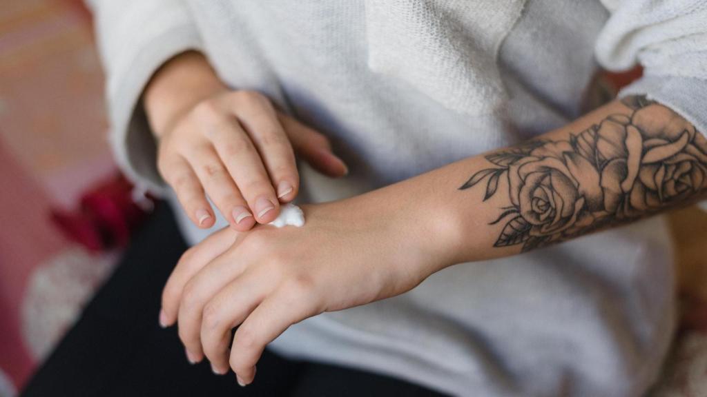 Cada vez más personas tienen tatuajes.