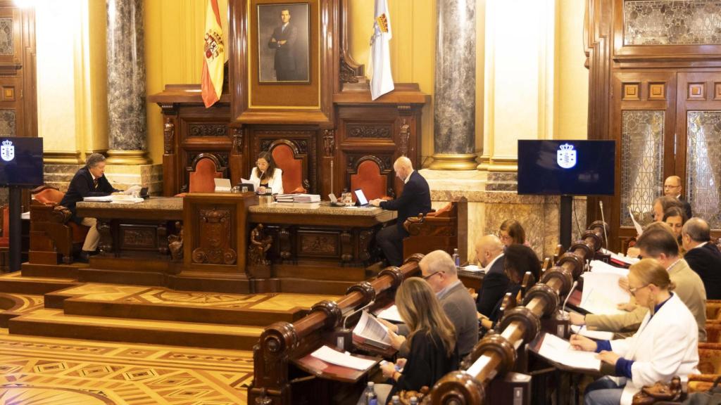 Un momento del Pleno de abril, hoy jueves en el Palacio de María Pita.