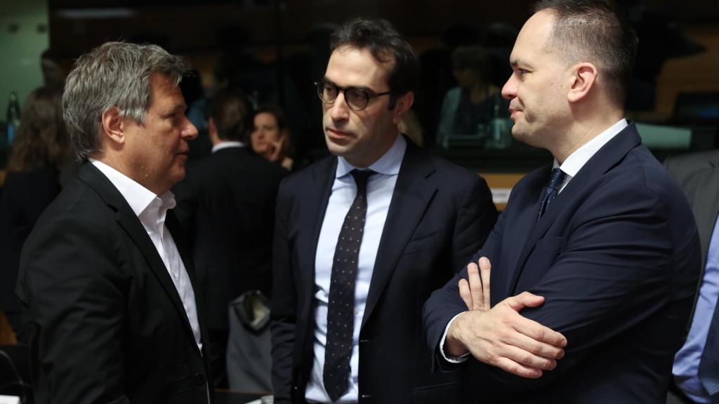 El ministro de Economía, Carlos Cuerpo, durante una reunión en Bruselas