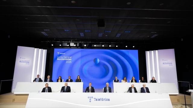 Los miembros del consejo de administración de Telefónica en la junta general de accionistas de 2025.