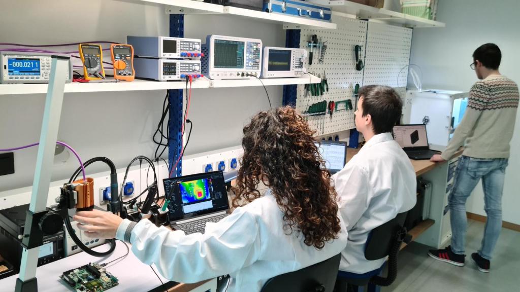 Laboratorio de la compañía vallisoletana en plenas pruebas