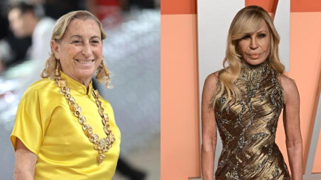Miuccia Prada y Donatella Versace, en fotos de archivo.