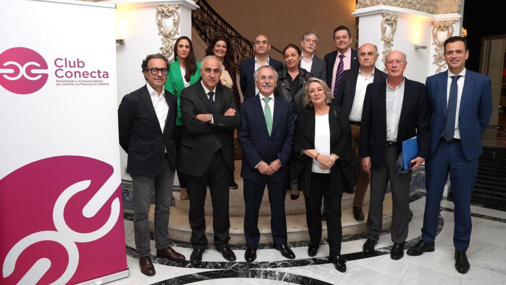 Reunión del Club Conecta con Luis Furnells.