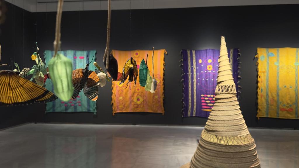 Vista general de la exposición. Foto: Adriana Marmotek