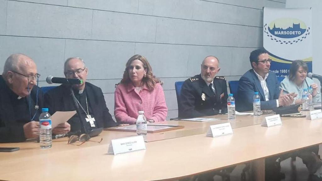 Relevo de padrino de MARSODETO.