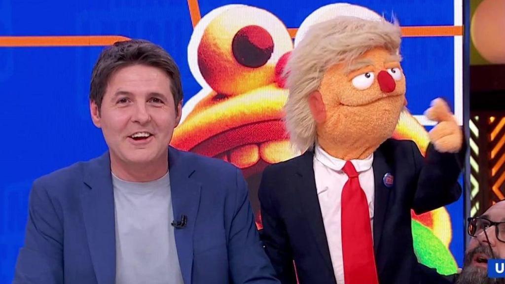 Jesús Cintora y el 'teletrapo' de Donald Trump en 'Malas lenguas'.