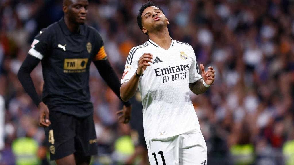 Rodrygo Goes se lamenta tras una ocasión fallada