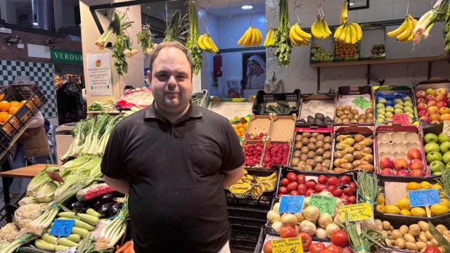 Antonio, frutero de Pino Montano.