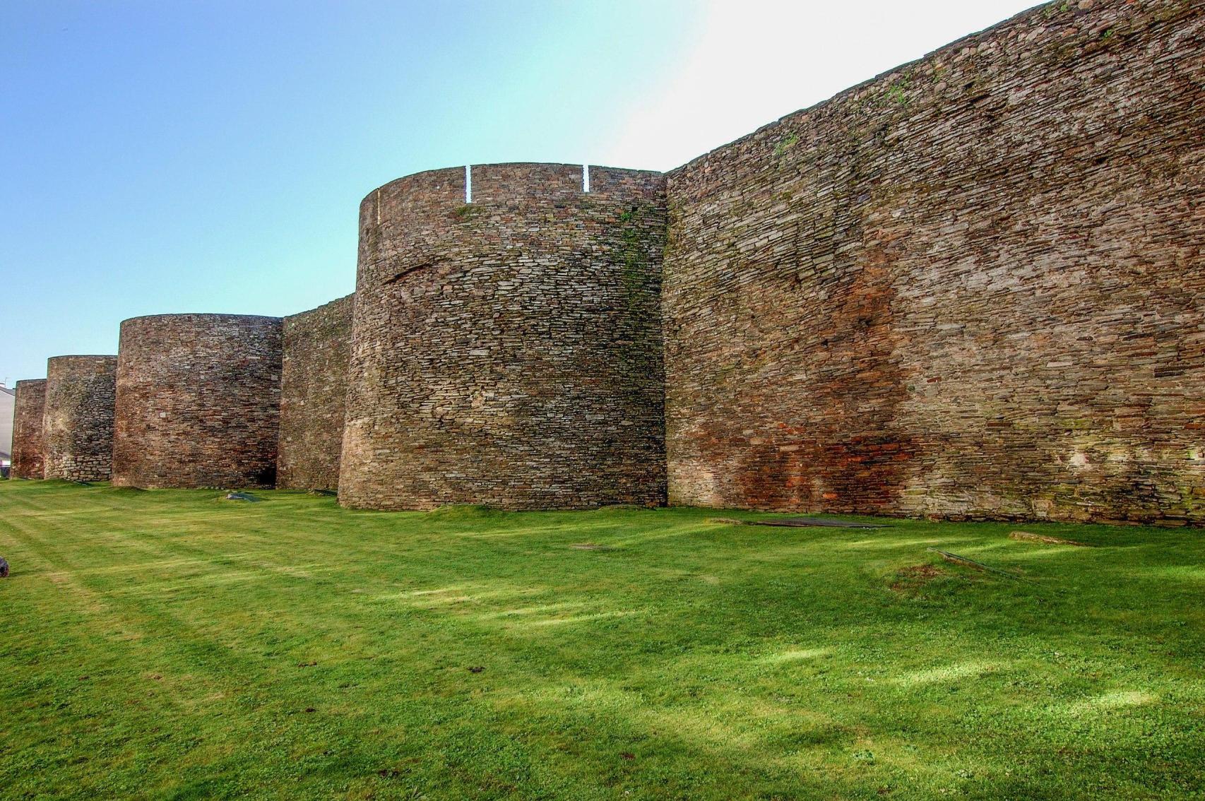 Muralla de Lugo en la actualidad. https://es.wikipedia.org