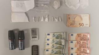 Billetes y más objetos incautados por la Policía Nacional en Vigo