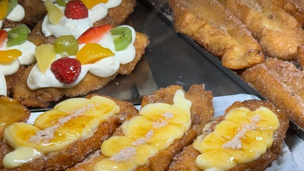 Unas torrijas de la pastelería.
