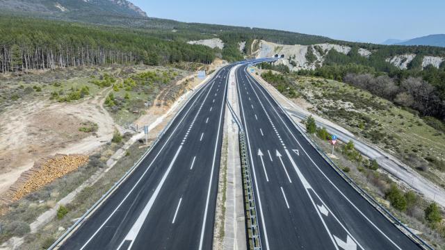 Tramo de la A-21 entre Sigüés y el enlace de Tiermas