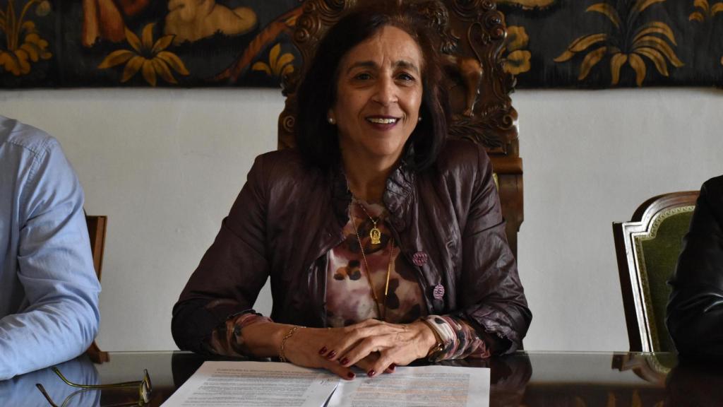 La alcaldesa de Toro, Ángeles Medina