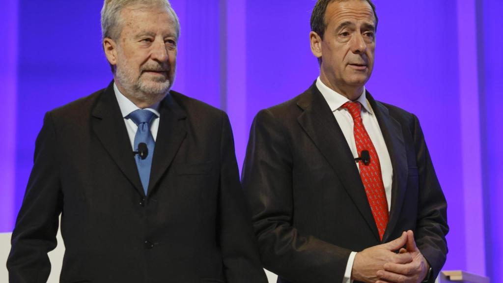 Tomás Muniesa y Gonzalo Gortázar. Ana Escobar / Efe