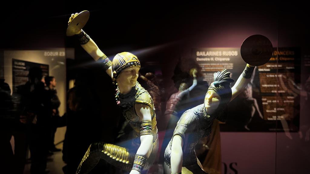 Una de las obras de la nueva exposición “Danzantes. Mitos y leyendas” de la Casa Lis