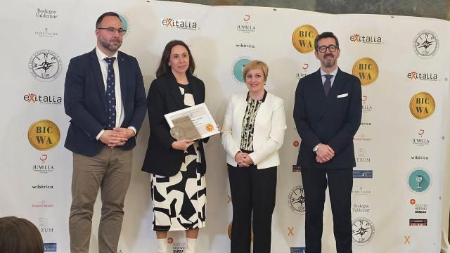 La Ruta del Vino de Ronda y Málaga, premiada en los 'Best in Class Wine Awards 2024'.