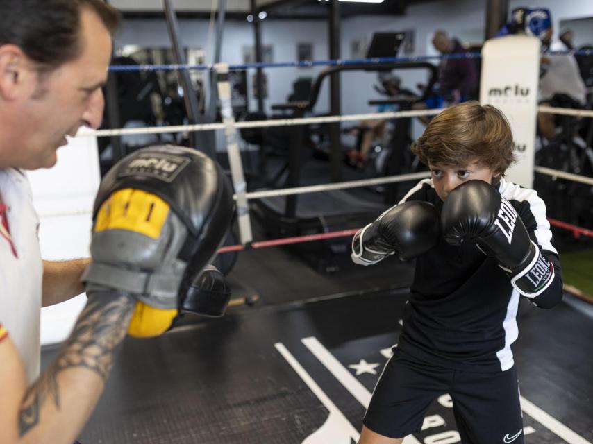 Sito boxeando en la Academia Borja Pinna