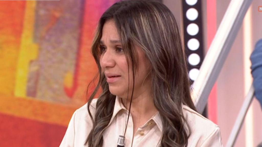 La madre de la bebé maltratada en la guardería explota ante Sonsoles: Pagaría por no ser la protagonista de este horror