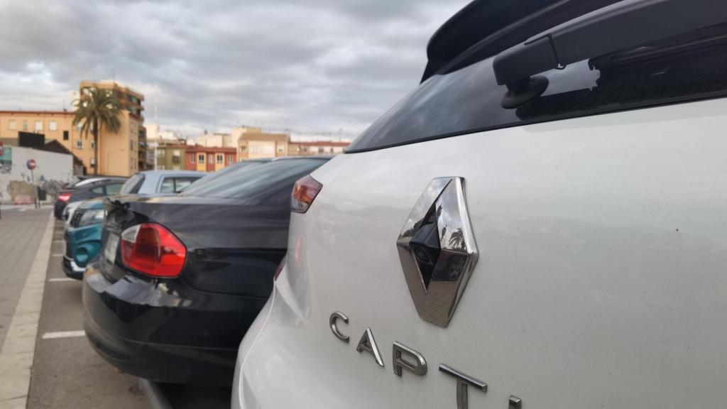 Una cámara trasera de un vehículo.